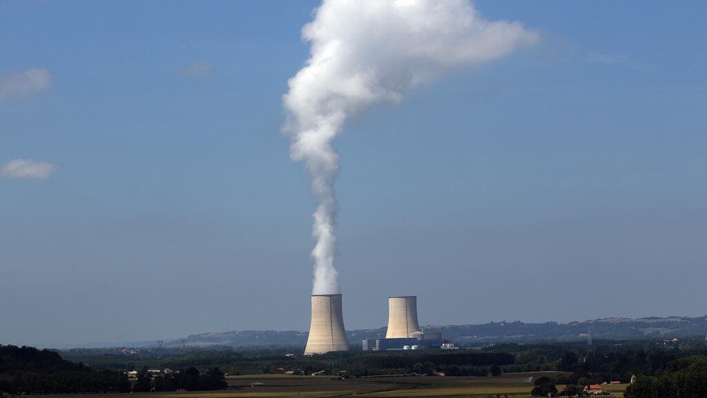 France Temporarily Shuts Down Three Nuclear Reactors Due to Heatwave
