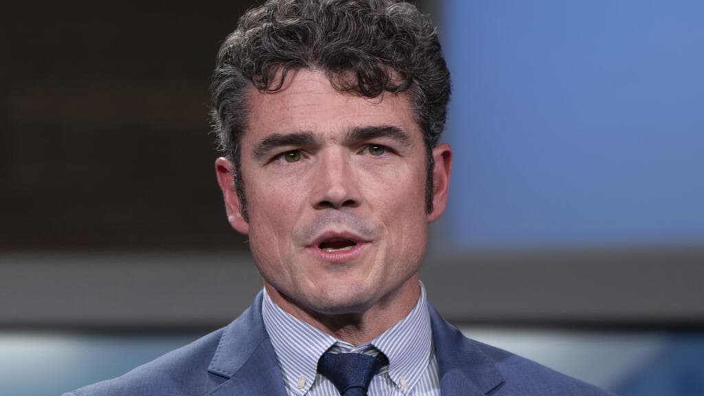 Top US security official and Trump loyalist, Joe Kent, quits over Iran war