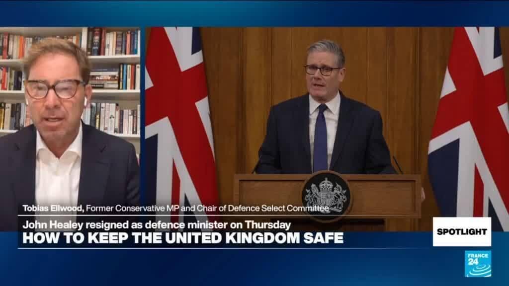 UK Defence Spending Faces Criticism Amid Concerns of Russian Threat