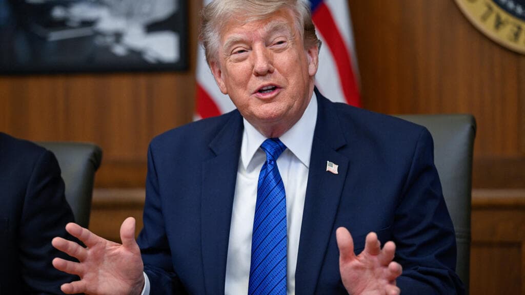 President Trump Addresses Cabinet Meeting at Camp David on Gaza Disarmament