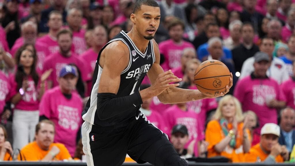 Knicks Overcome Spurs in NBA Finals Opener with Brunson's 30 Points