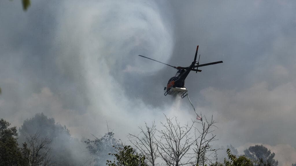 Wildfires Cause Evacuations in Southern France's Seaside Pine Forests