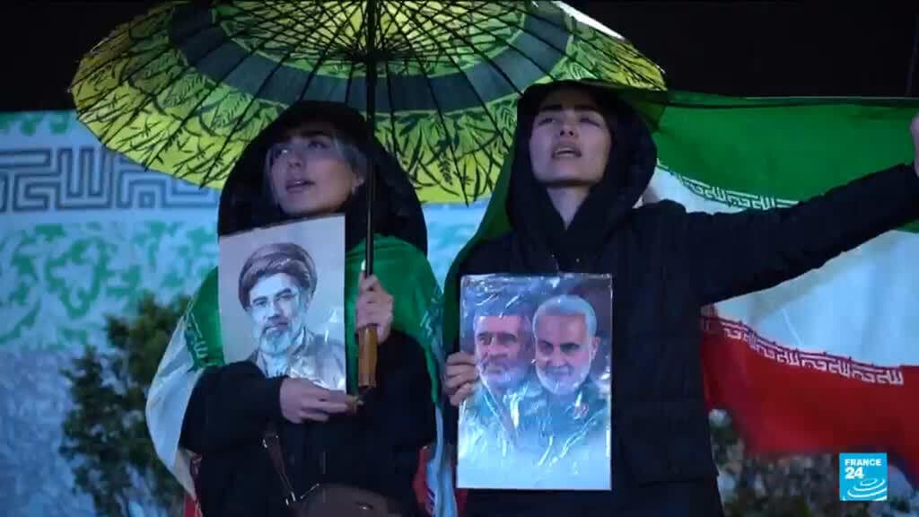 Exclusive images: Nightly pro-govt rallies spread in Iran