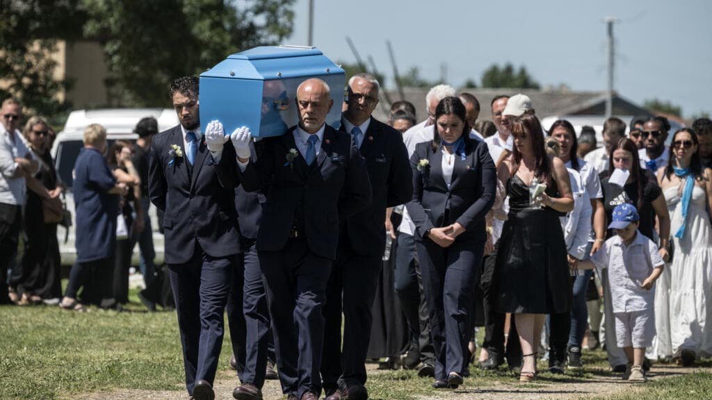 Hundreds Attend Funeral of French Schoolgirl Whose Death Provoked Outrage
