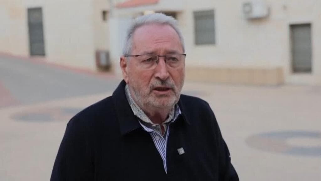 Israeli Settlers Assault European Diplomats and French Mayor in West Bank