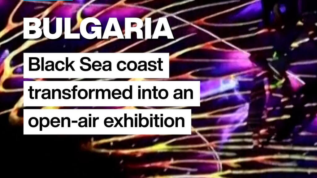 Lunar Light Festival Transforms Bulgaria's Black Sea Coast into Art Exhibition