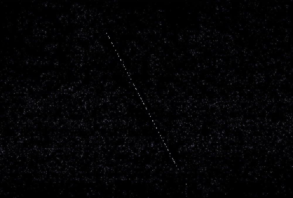 Enkaz alarmı: Patlayan uydu Dünya yörüngesinde sürükleniyor