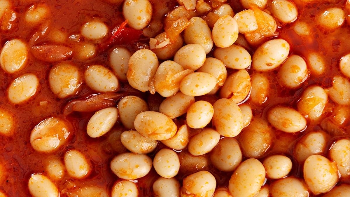 Ne kimyon ne karbonat: Dörde bölüp tencereye atın, kuru fasulyedeki gazı anında yok ediyor