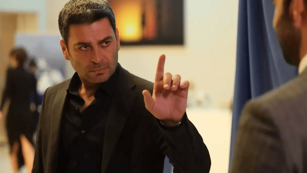 Ozan Akbaba bir imzayla servet kazanacak