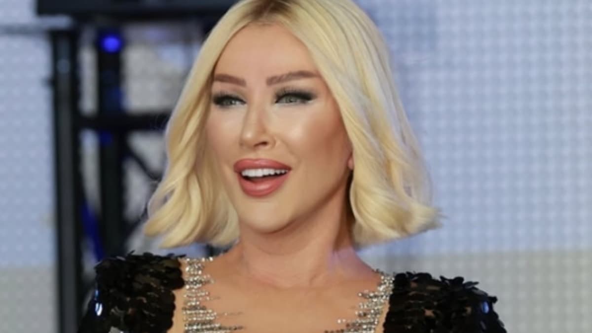 Seda Sayan makyajsız fotoğrafını paylaştı