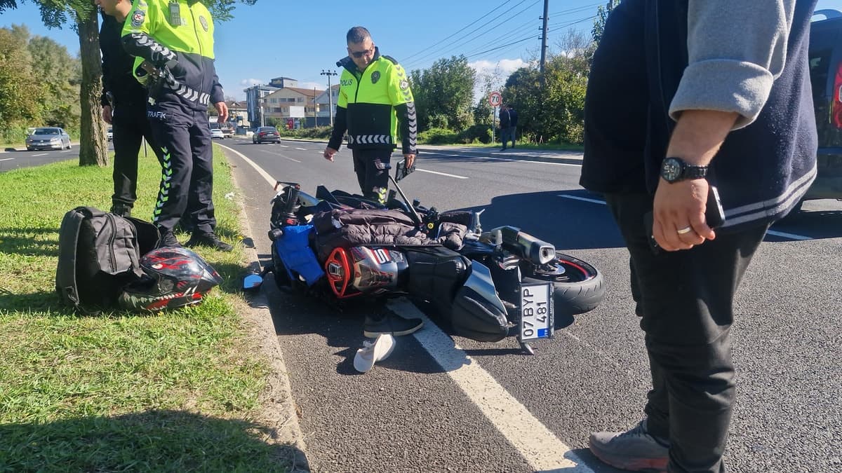 Düzce'de motosiklet kazasında bir yaya ve sürücü hayatını kaybetti