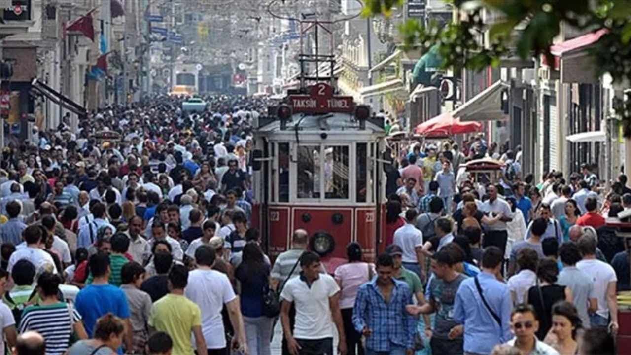 İstanbul'un Ünlü Yerlerinin Gerçek İsimleri Açıklandı