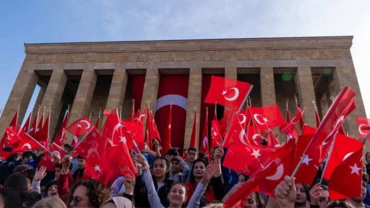 Türk halkının en güvendiği ülkeler belirlendi