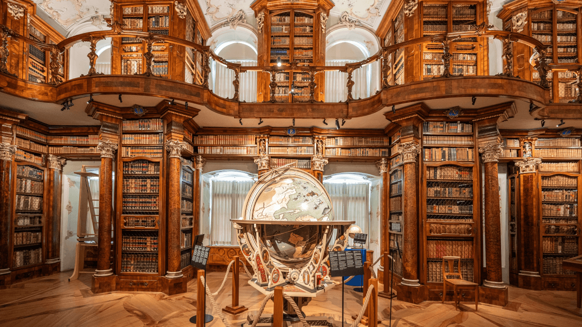 Bu kütüphanede zaman durdu