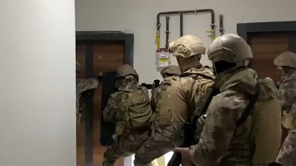 Dönmezler suç örgütüne operasyon: 12 kişi tutuklandı