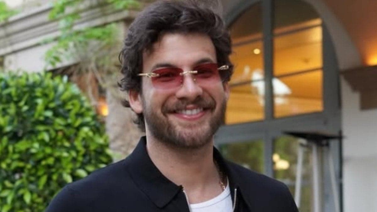 Mustafa Mert Koç'tan aşk itirafı: İlk aşkı yakın arkadaşıyla evlendi