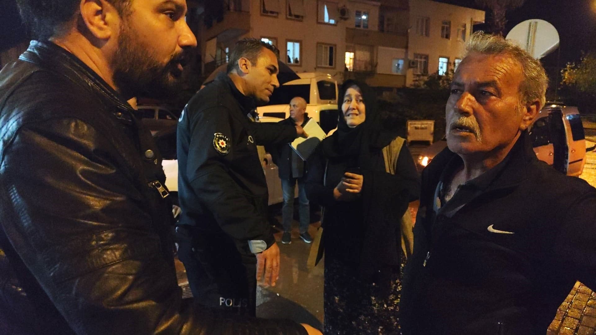 Tartıştığı müşterisini öldürdü!