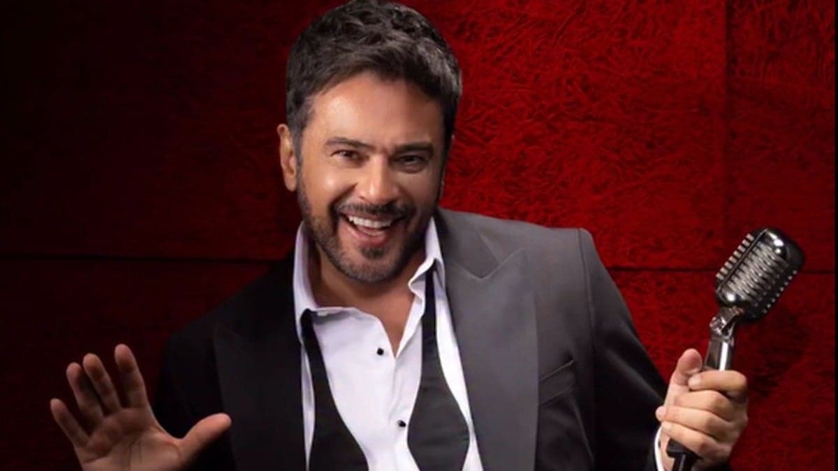 Emre Altuğ’dan albüm gecesinde sürpriz aşk itirafı: “1,5 senedir hayatımda biri var”