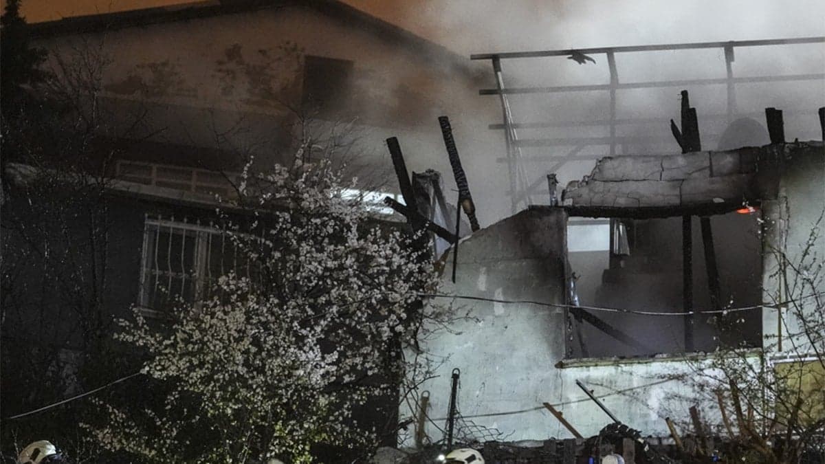 İstanbul'da iki gecekonduda yangın