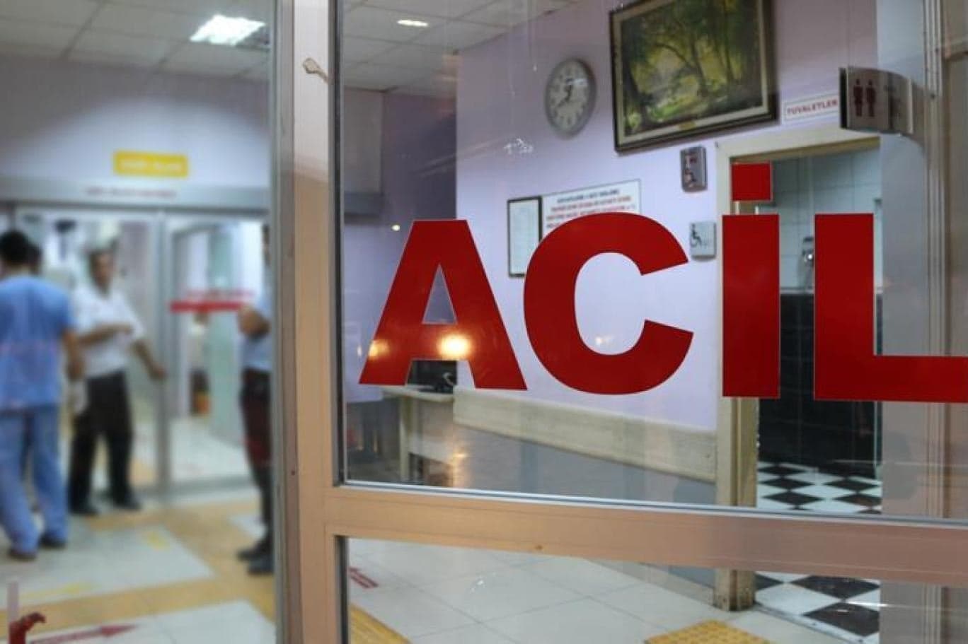 Tüfekle oyun oynayan çocuklar 7 yaşındaki arkadaşlarını yaraladı