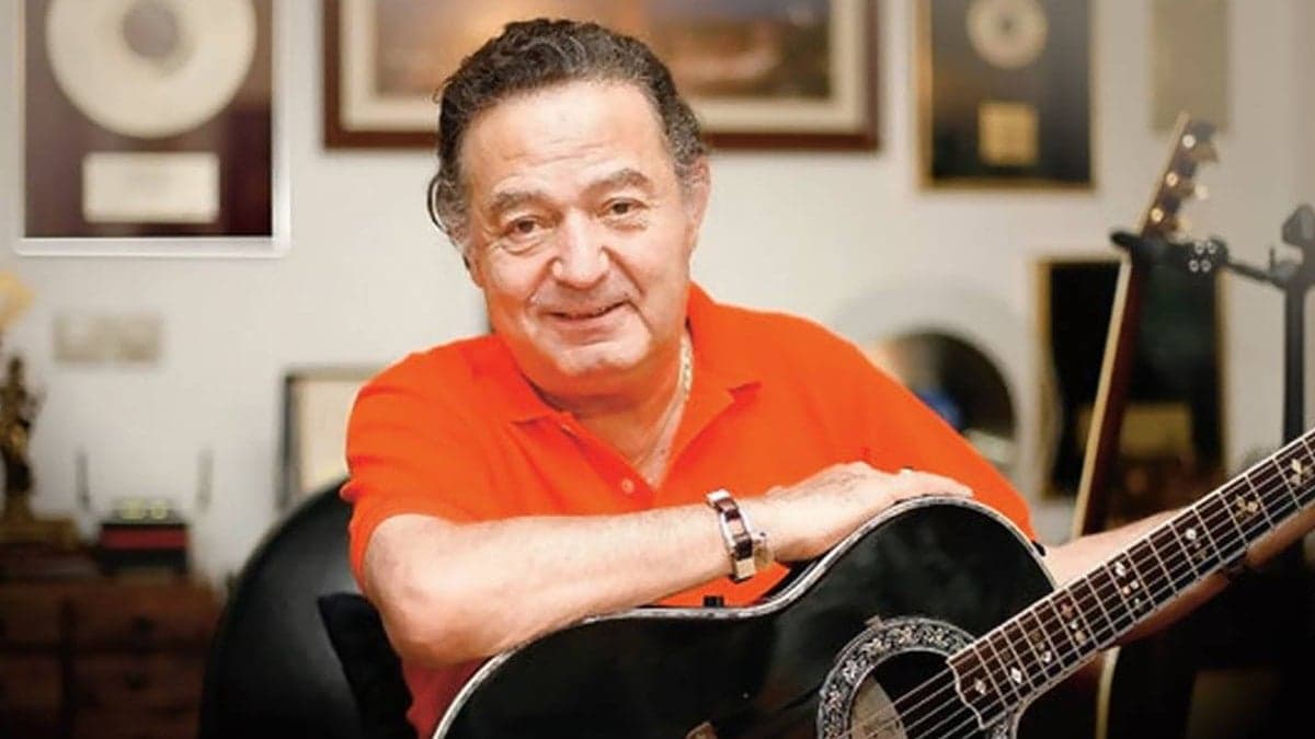 Telif krizi büyüyor: Kayahan'ın imzası sahte çıktı