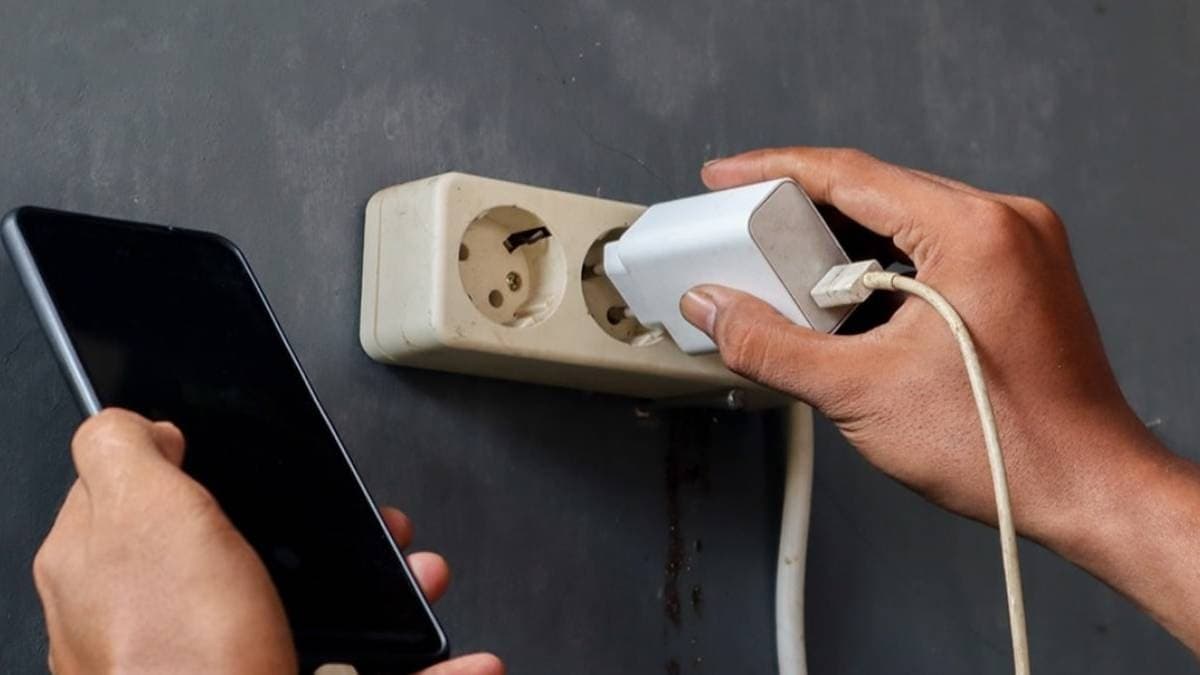 Akıllı telefonlar yaz aylarında neden yavaş şarj olur?