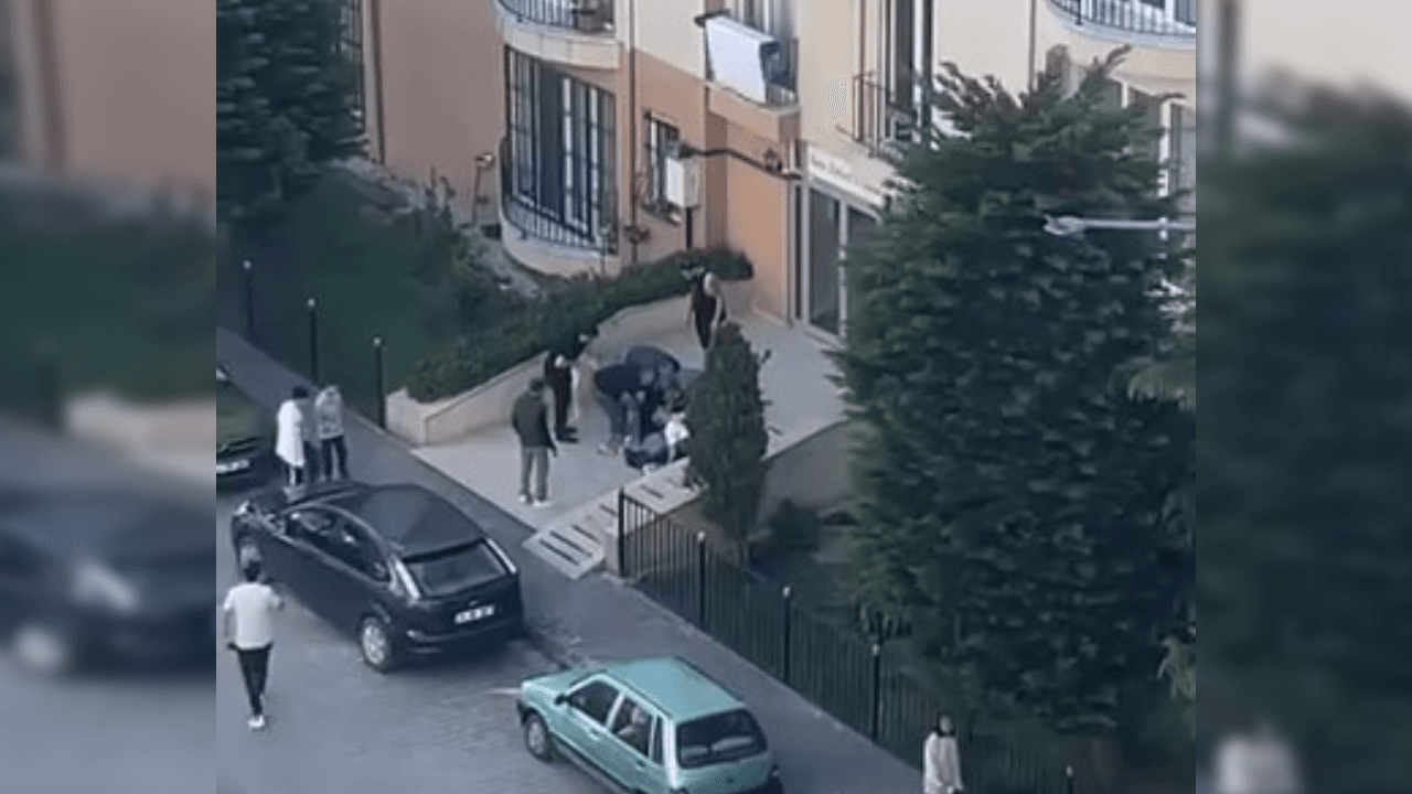 Başakşehir'de alacak tartışması silahlı kavgaya döndü