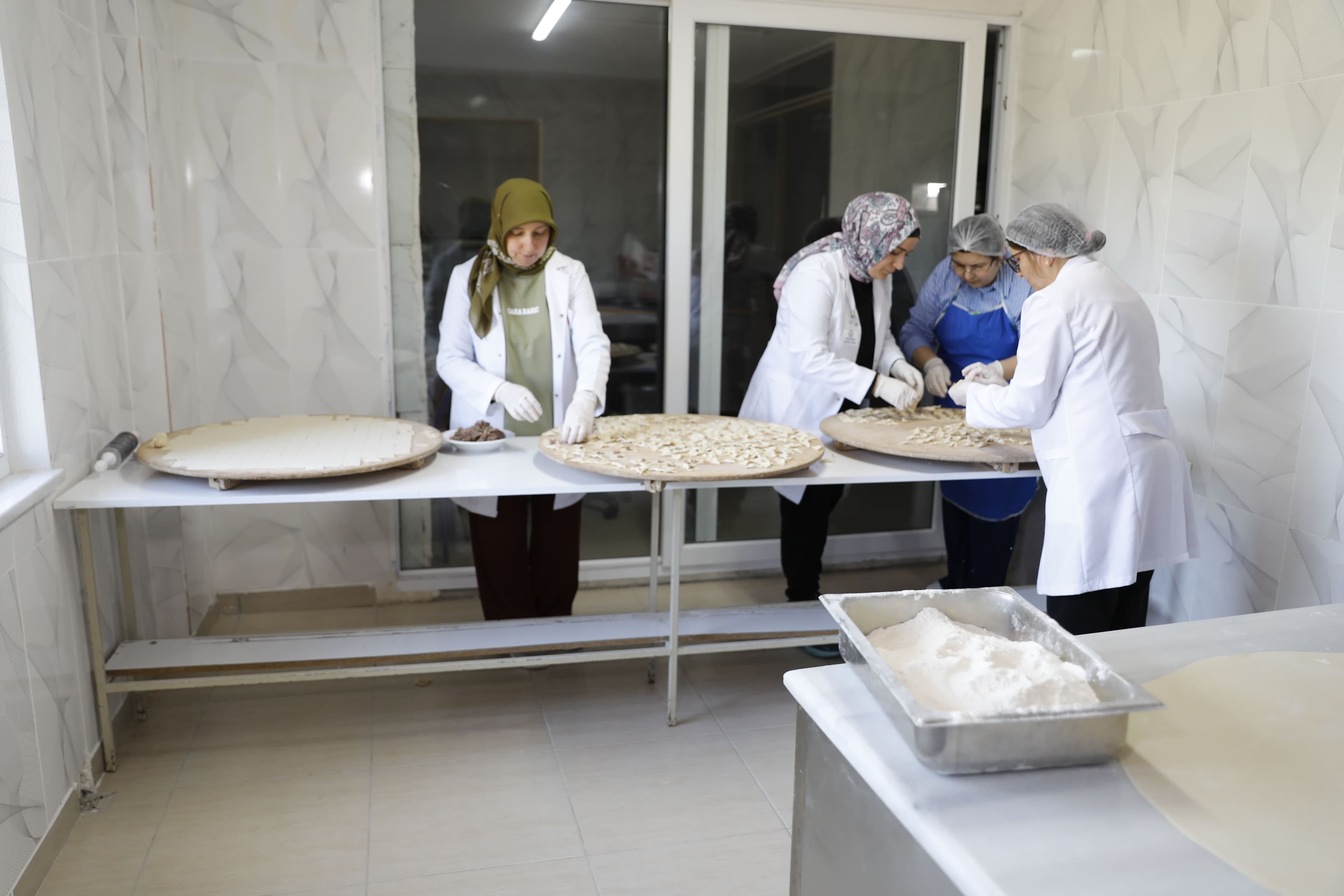 Batmaktan bu yemek sayesinde kurtuldu: Kilo kilo yurt dışına gönderiyor