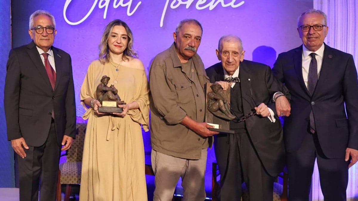 Başak Arslan, insanı anlamaya adanmış bir ömür ödülünü kazandı