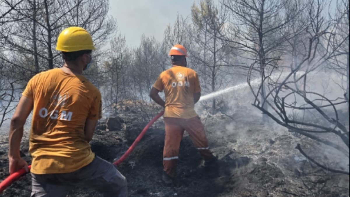 Aksu'da orman yangınına müdahale devam ediyor