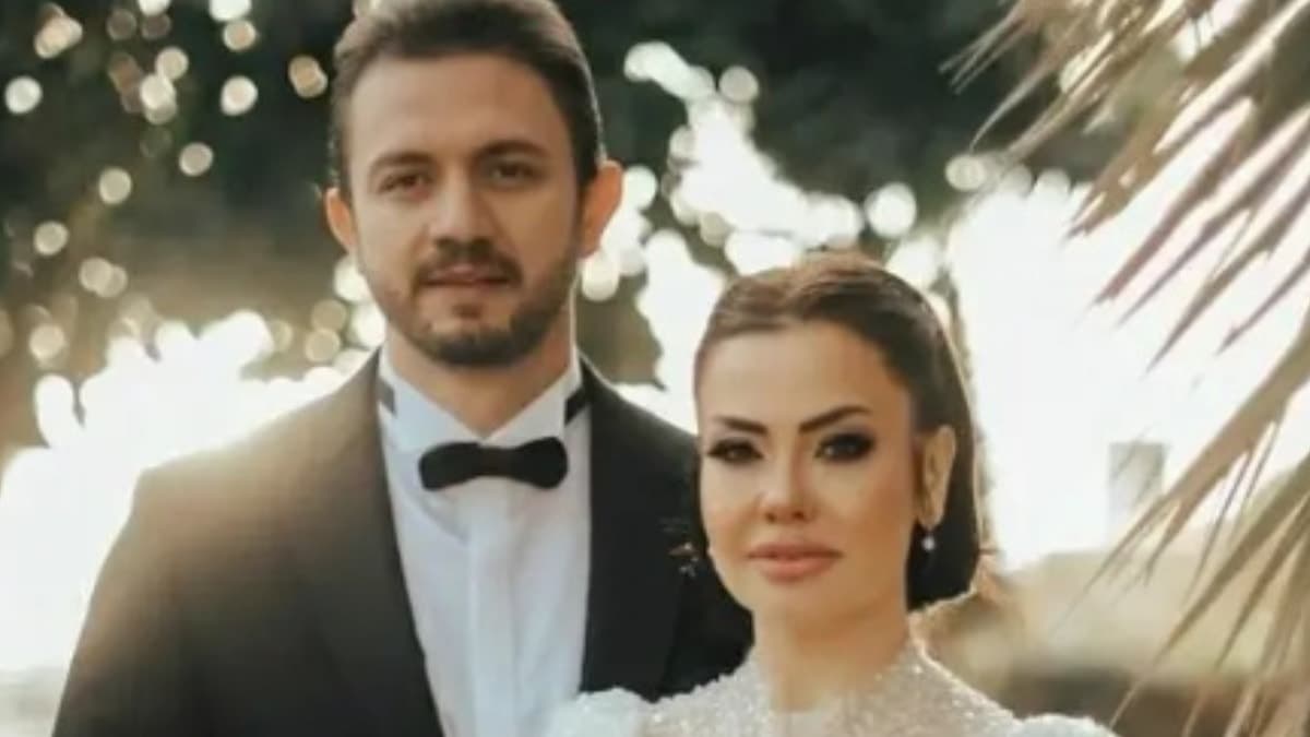 Şarkıcı Lara, eşi Mehdi Karimi ile boşanma davası açtı