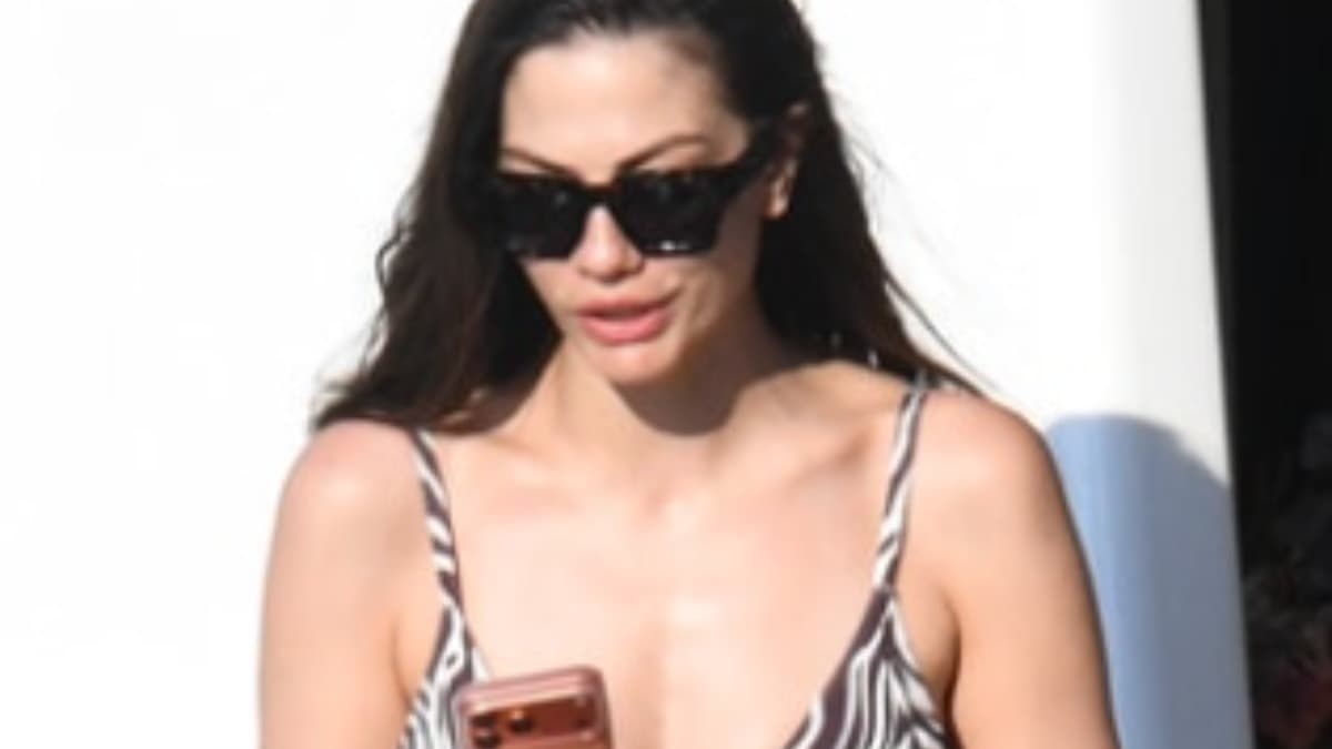 Demet Özdemir, dizisinin finalinin ardından aile tatiline çıktı