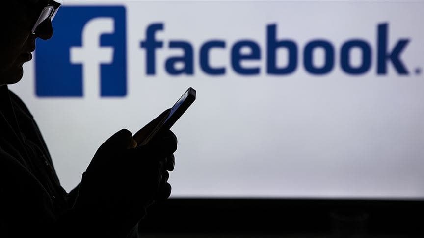 Facebook, kullanıcı hesaplarına para yatırmaya başlıyor