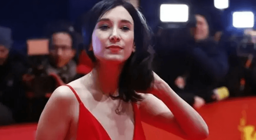 Sibel Kekili'nin düğün dansı görüntüleri ortaya çıktı