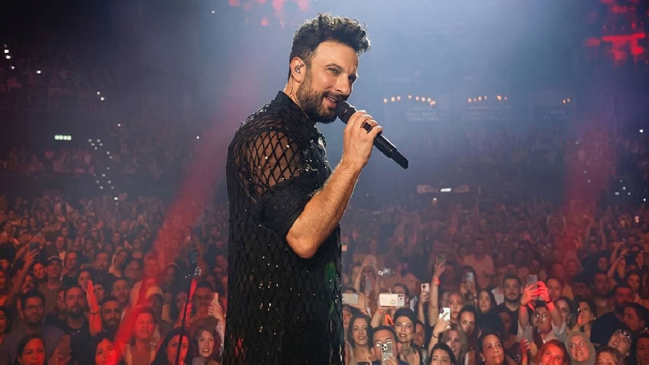 Tarkan'ın Ankara konseri için 300 bin kişi bilet almak için sıraya girdi