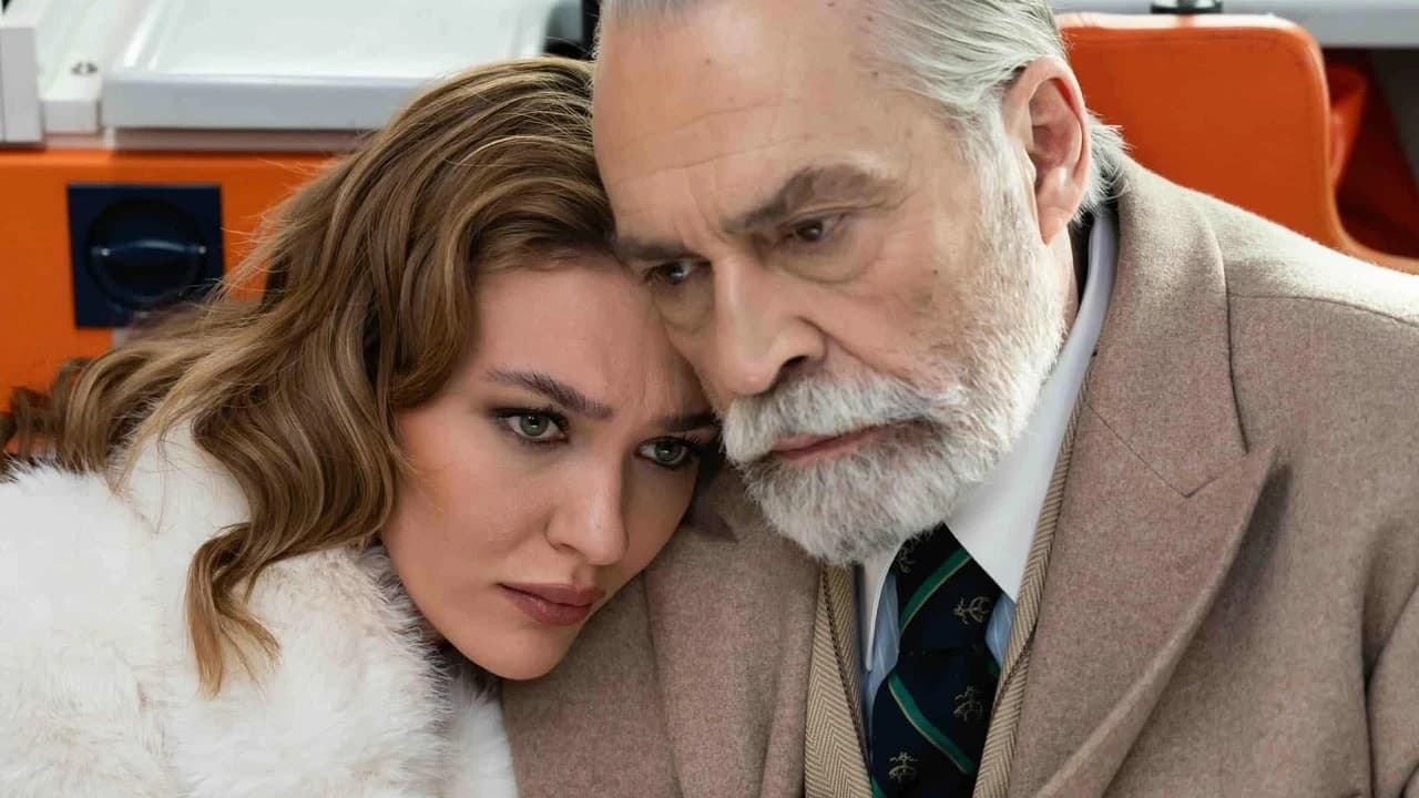 Haluk Bilginer'in dizisi maliyet nedeniyle duraklama aşamasında