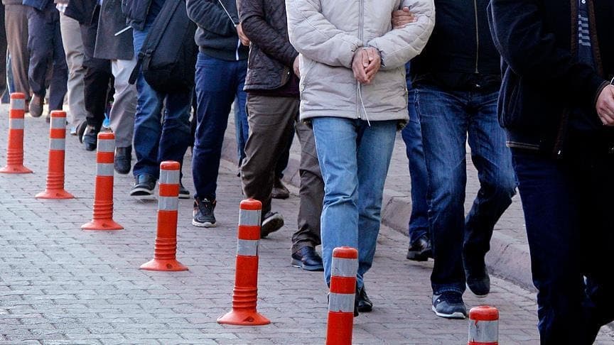 Antalya'da Altunlar suç örgütüne yönelik operasyonda 33 kişi tutuklandı