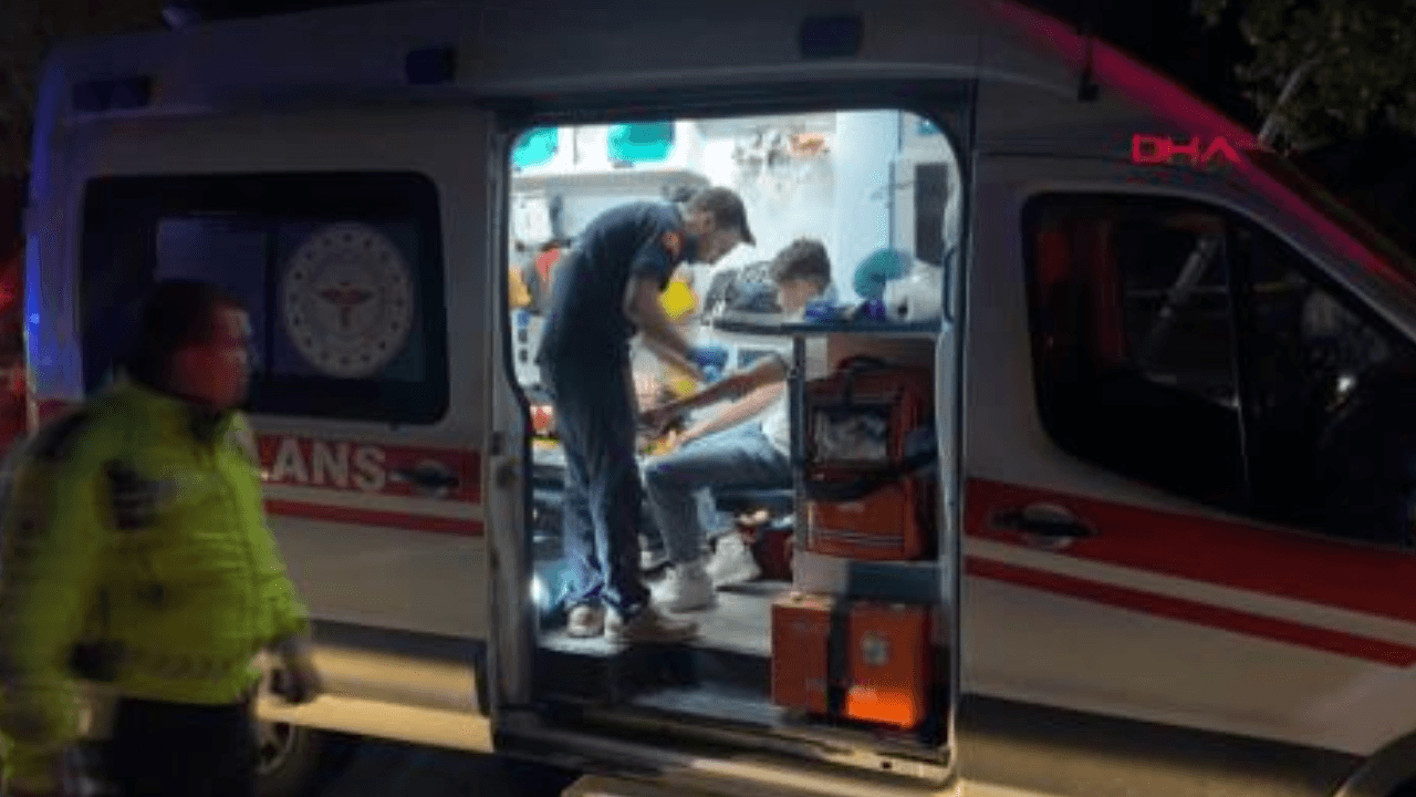 Kütahya'da otomobil takla attı, 4 kişi yaralandı
