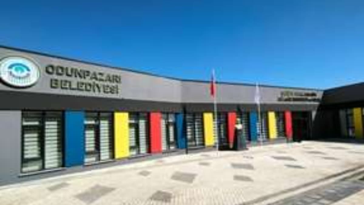 Odunpazarı Belediyesi çalışanları 15 Temmuz etkinliklerinde gözaltına alındı