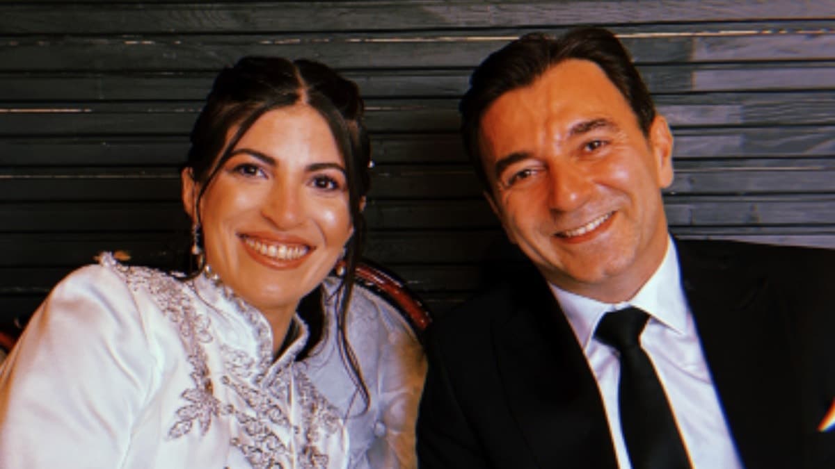 Cem Uslu, bir haftada iki düğün gerçekleştirdi