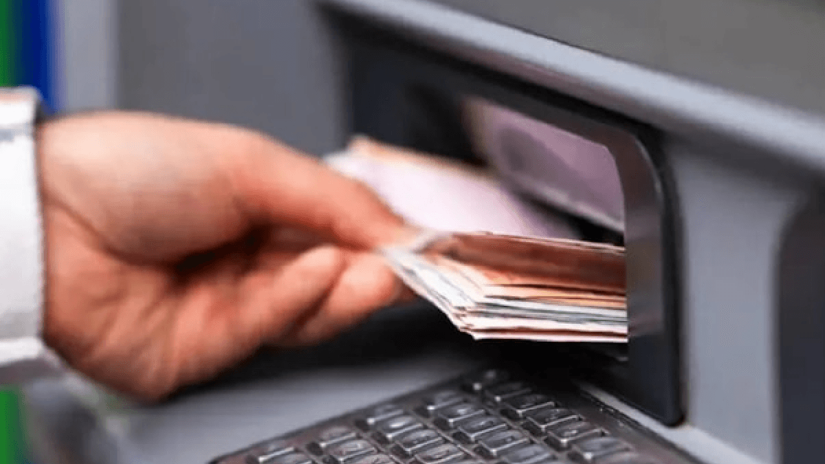 ATM'lerde para yatırırken bloke riski artıyor