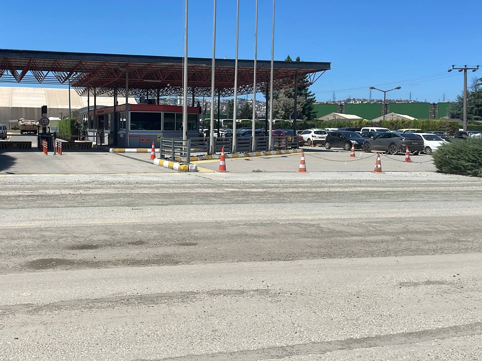 Arkadaşına şaka yapan kişi, 'bombayla rehin tutuluyorum' mesajı gönderdi