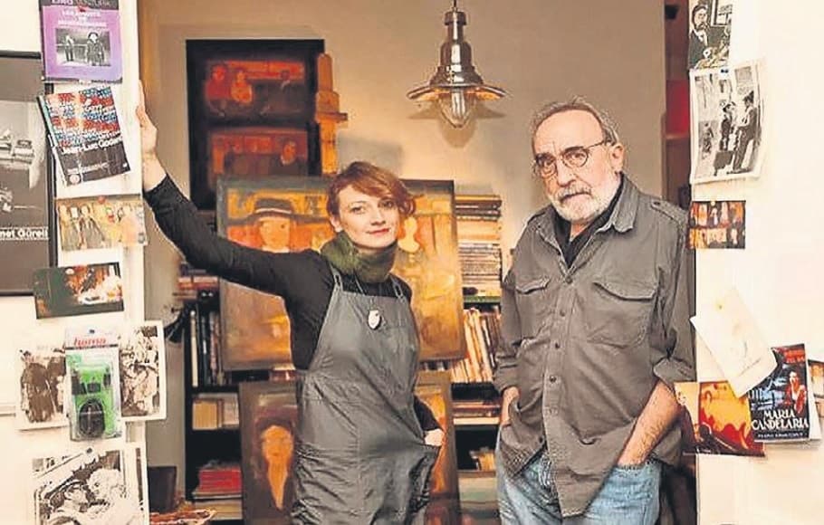 Mehmet Güreli, manevi kızı Görkem Yeltan'ı evlat edindi
