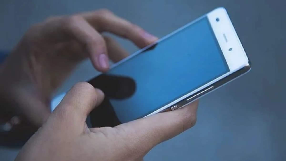 Uçak içi internet için 90 bin lira ceza kesildi