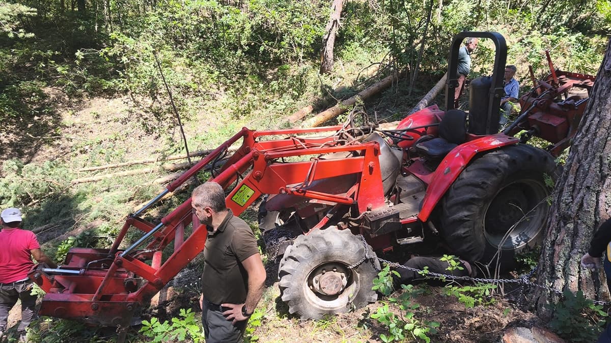 Traktör tamiri sırasında altında kalan kişi hayatını kaybetti