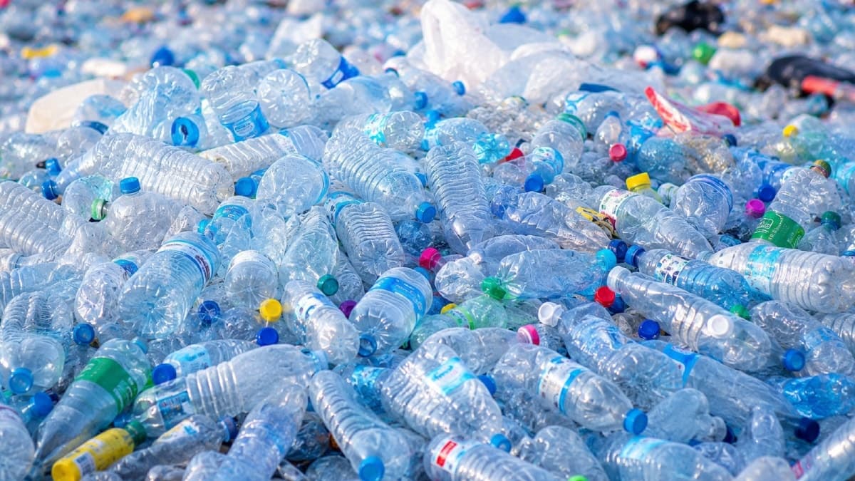 Plastik atıklar jet yakıtına dönüştürülecek