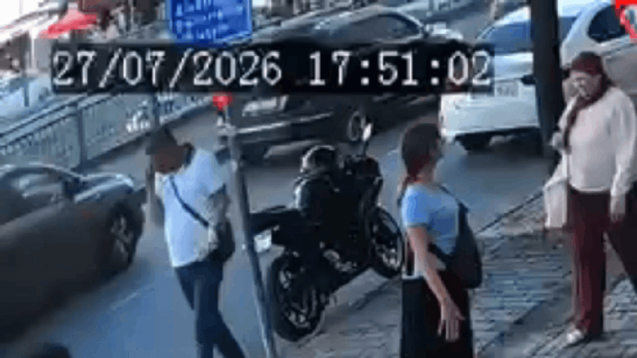 İstanbul'da dolandırıcılık yapan 7 kişi yakalandı