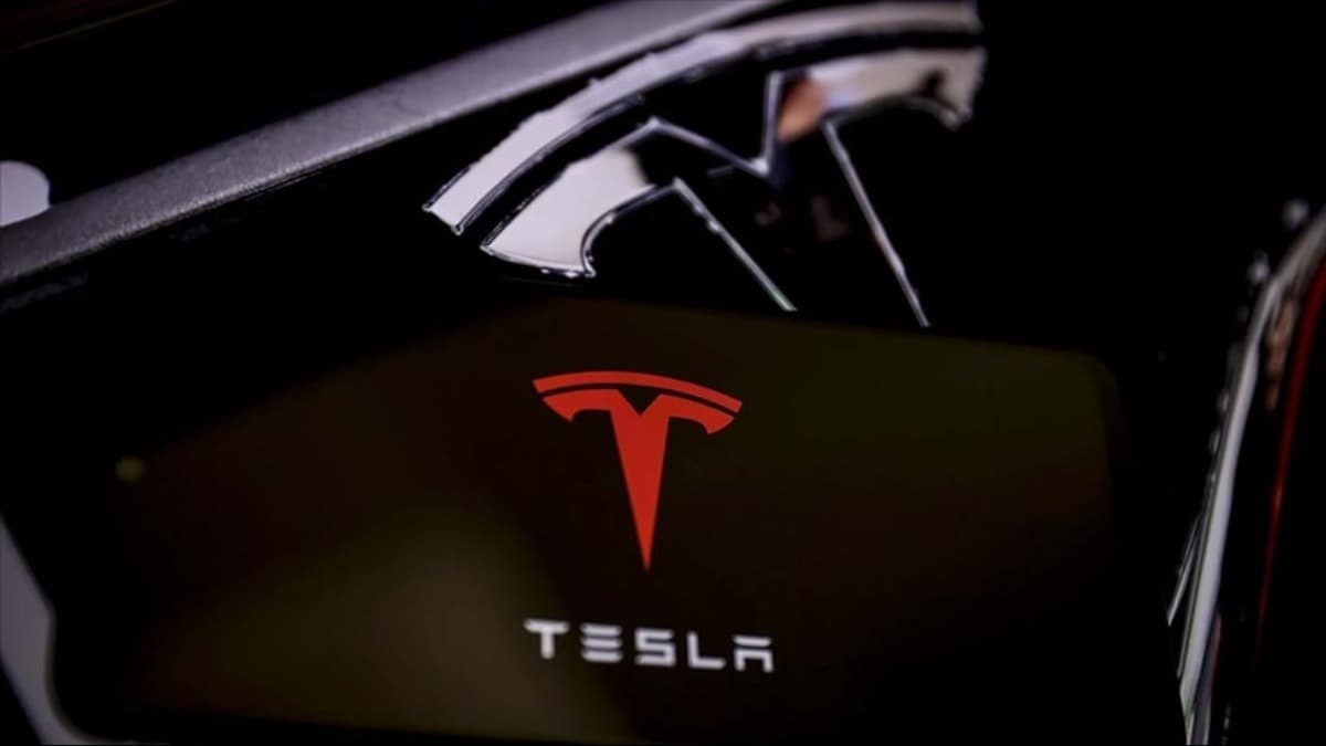 Tesla Solar Roof projesini sonlandırdı, siparişler durduruldu