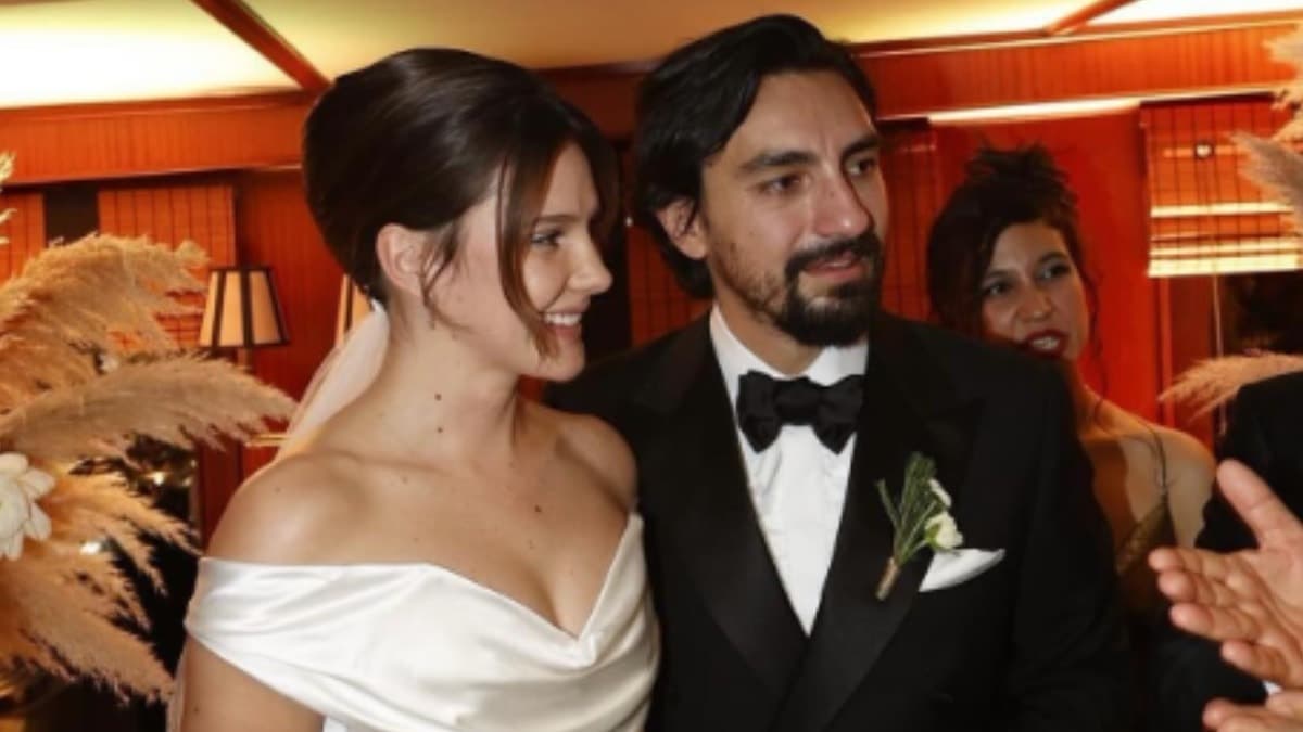 Alina Boz ve Umut Evirgen tatilde bebek heyecanını paylaştı