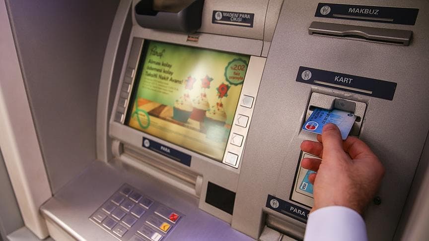 ATM'den para çekerken dikkat edilmesi gereken 6 kural açıklandı